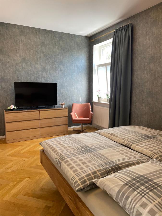 Helle Terrassenwohnung In Traumlage Von Dresda Exterior foto